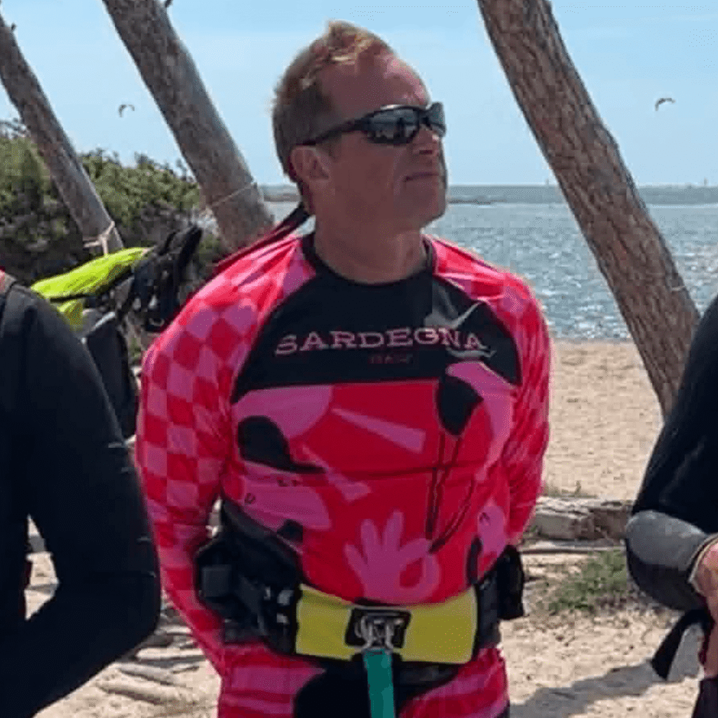 Graphic design for a kitesurfing outfit, variant 2